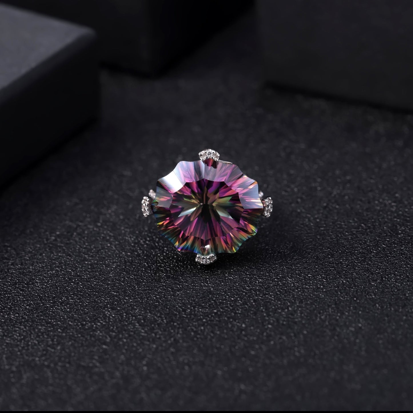 Luxury S925 Silver Colored Crystal Ring for Women