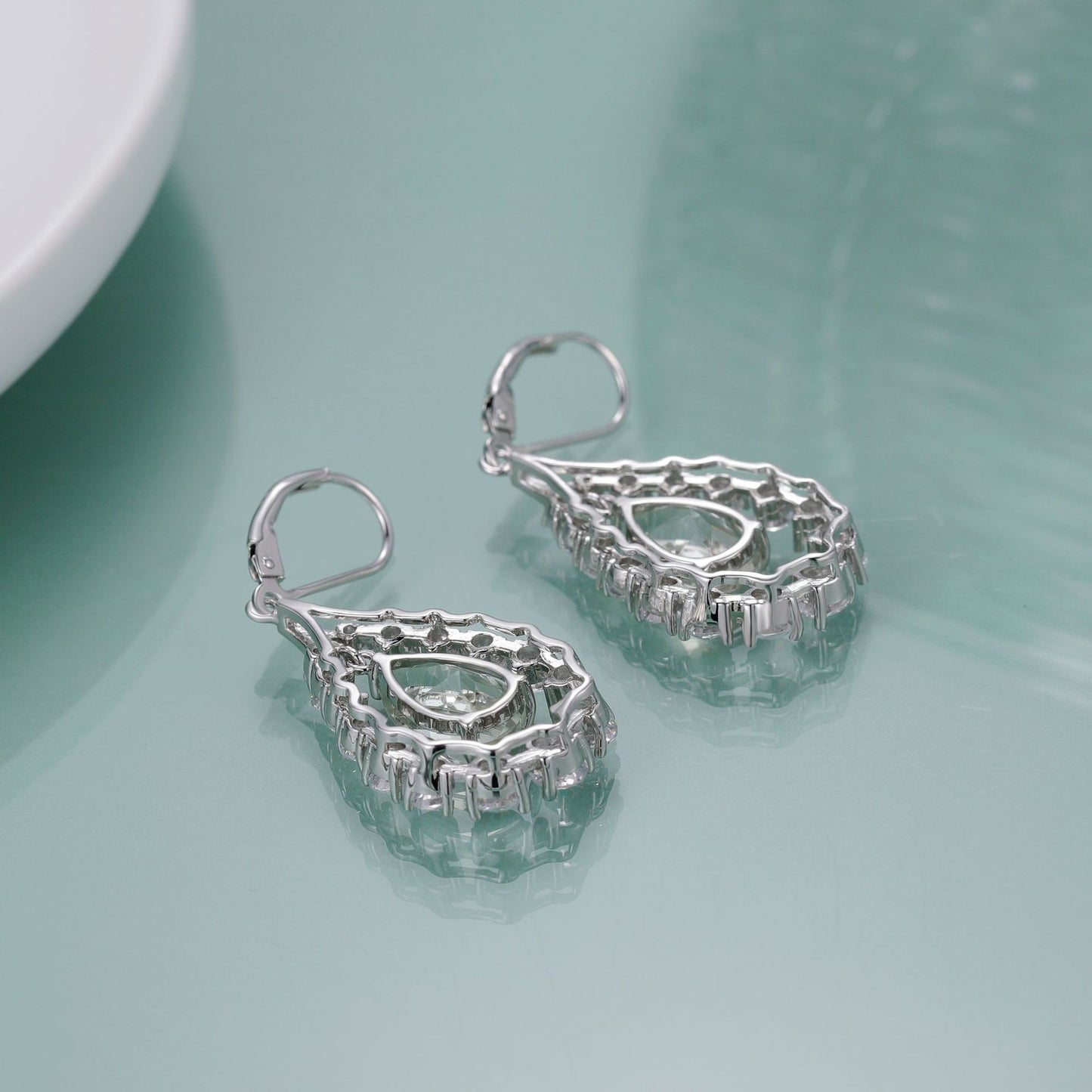 Cystal Creative Pear Drop Silver Drop Earrings for Women
