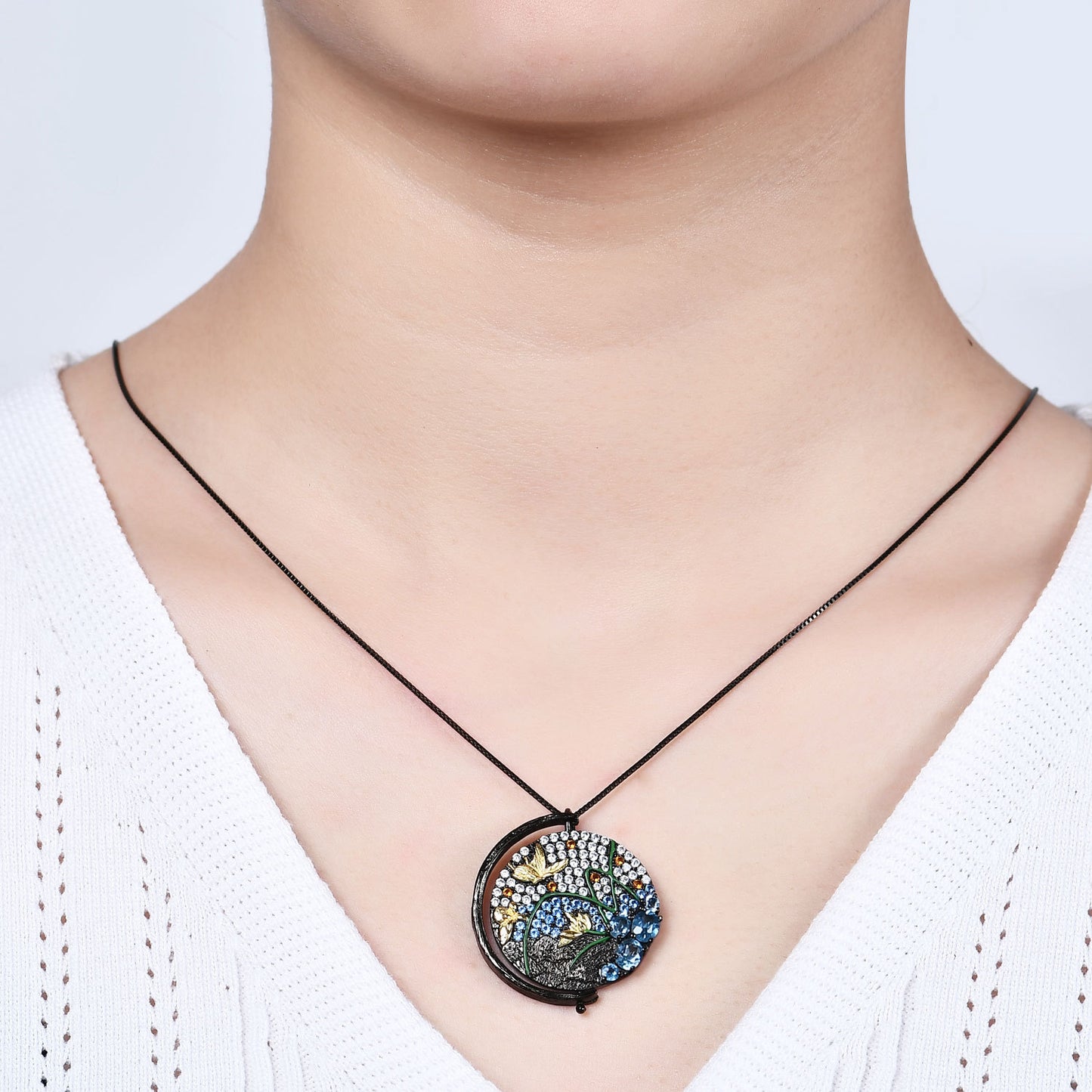 Italian Crafts Natural Style Pattern Retro Jewelry Design Inlaid Colourful Gemstones Butterfly In Garden Pendant Silver Necklace for Women