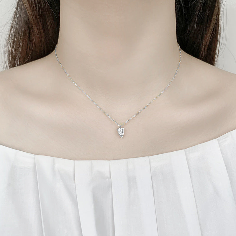 Zircon Bullet Head Pendant Silver Necklace for Women