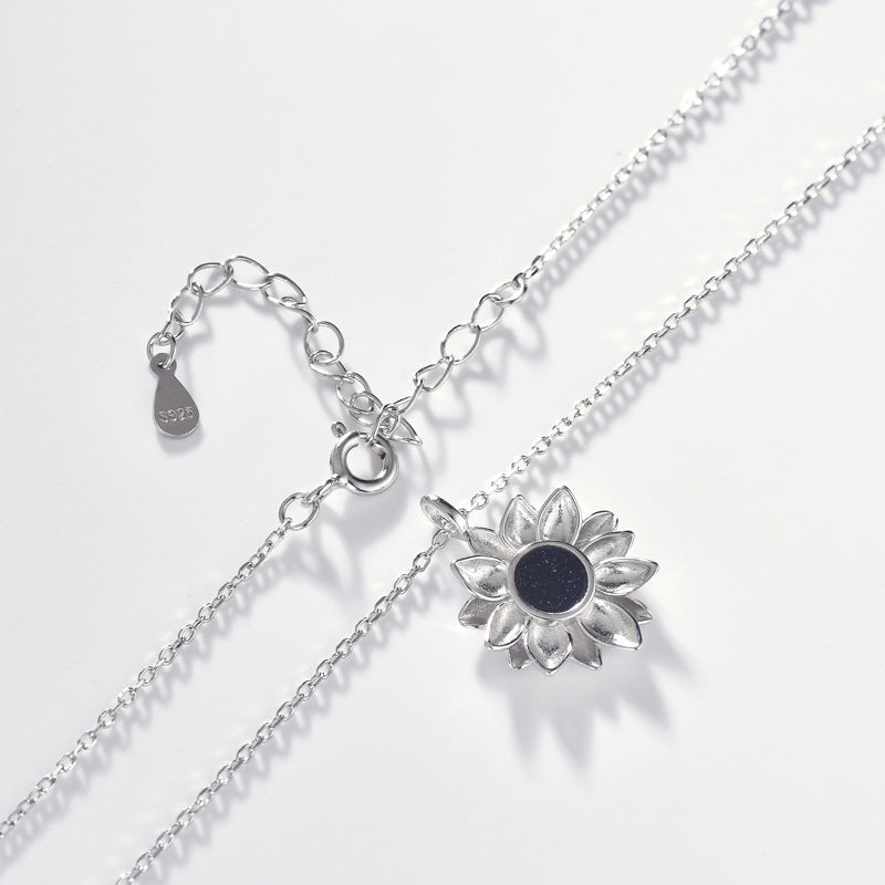 Blue Sandstone Sunflower Pendant Silver Necklace for Women
