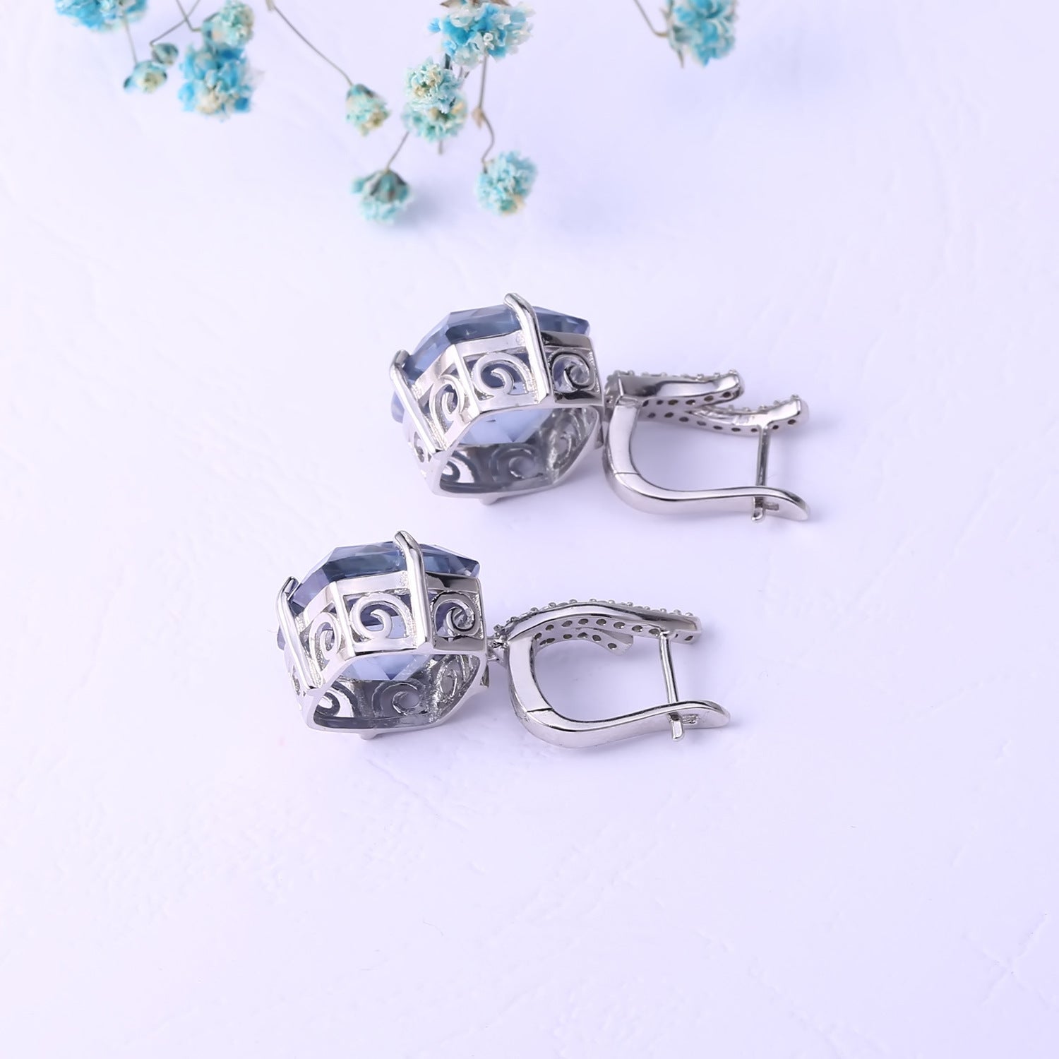Luxury Fashion Inlaid Crystal Square Silver Drop Earrings for Women