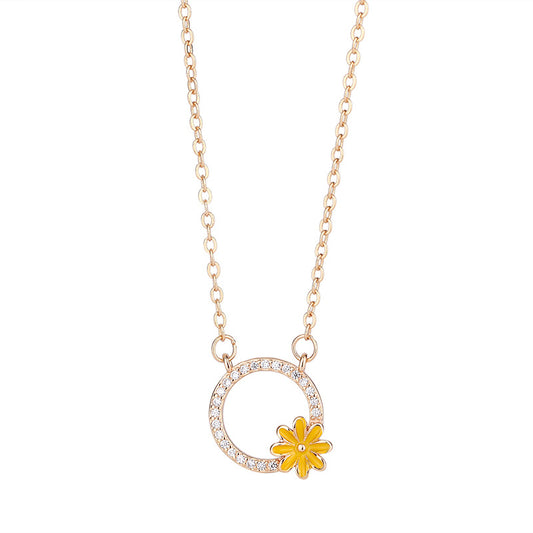 Yellow Flower with Zircon Circle Pedant Silver Necklace for Women