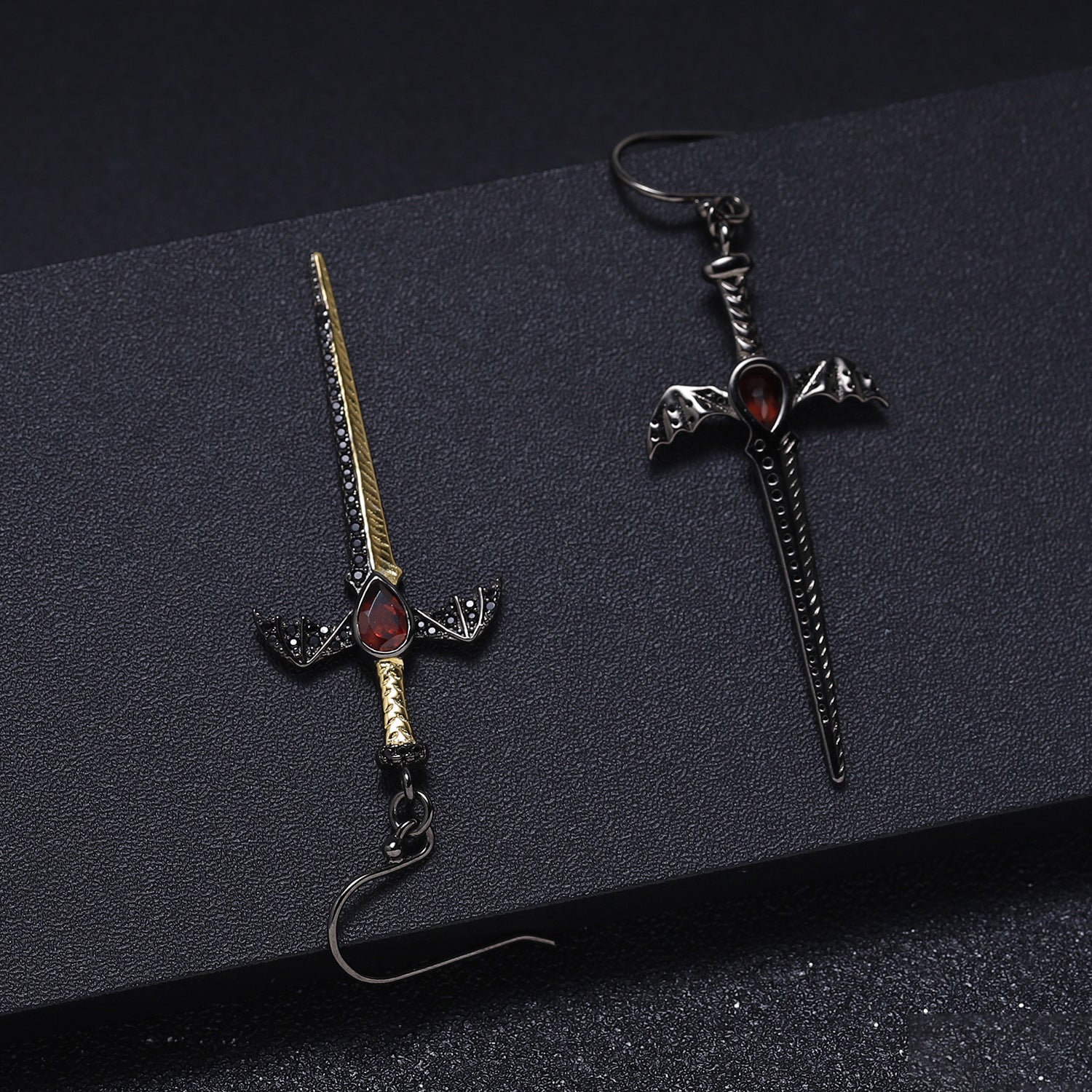 Dagger Gothic 925 silver Natural Color Treasure Eardrop for women