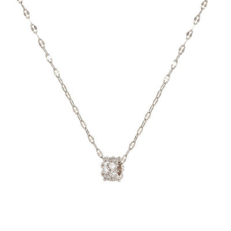 Zircon Circle Pendant Silver Necklace for Women