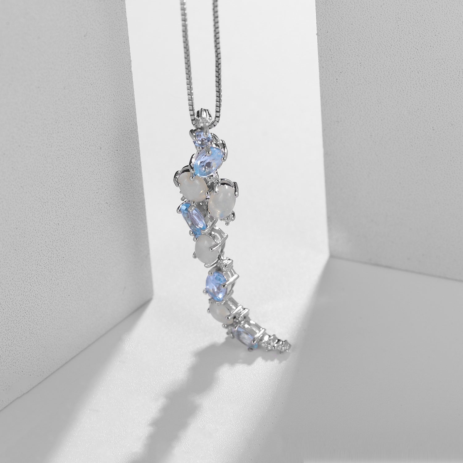 French Romantic Design Premium Natural Colourful Gemstone Pendulous Pendant Silver Necklace for Women