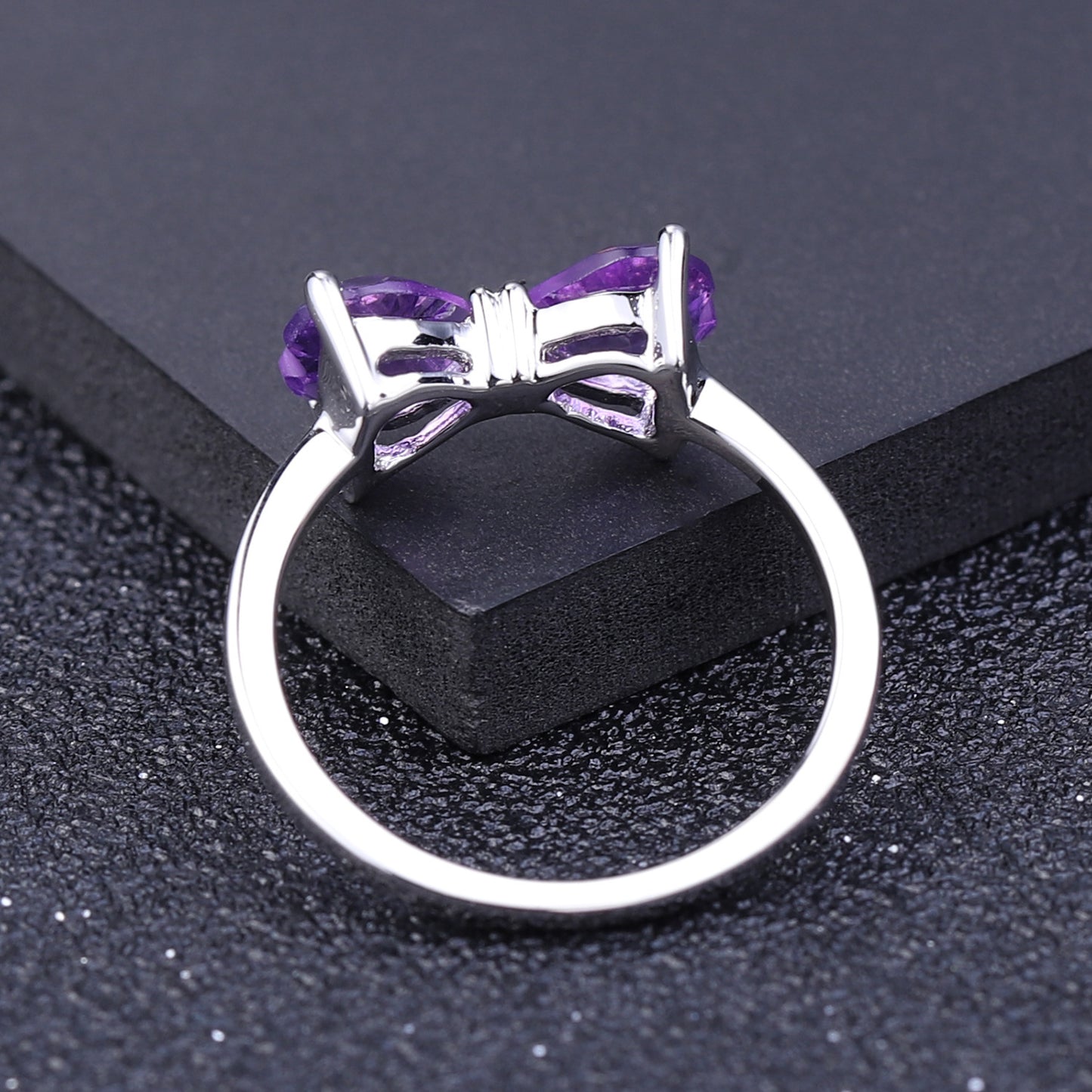 European Vintage Design Inlaid Natural Amethyst Love Bowknot Silver Ring for Women