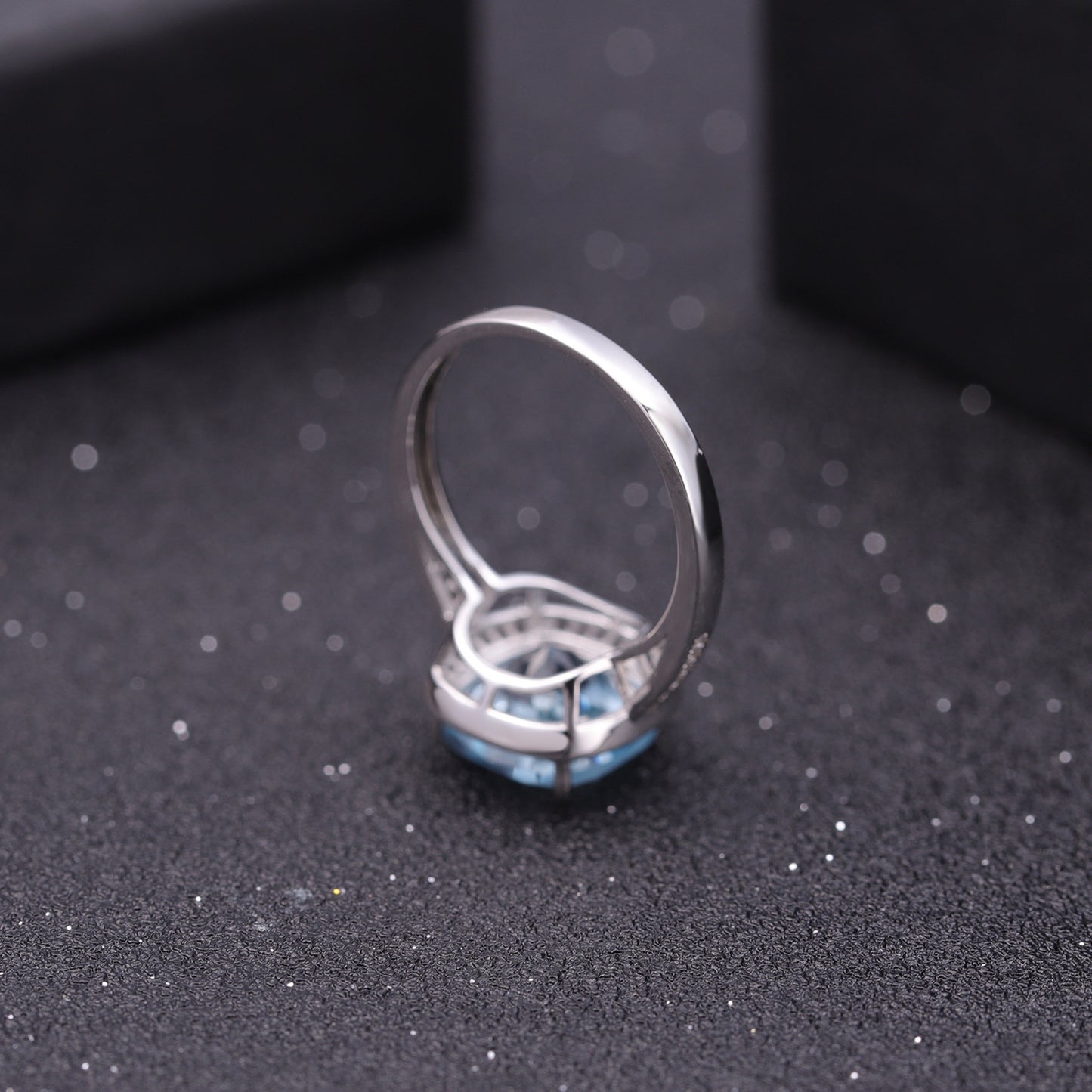 Natural Topaz 10 * 10mm Square Soleste Halo Silver Ring for Women