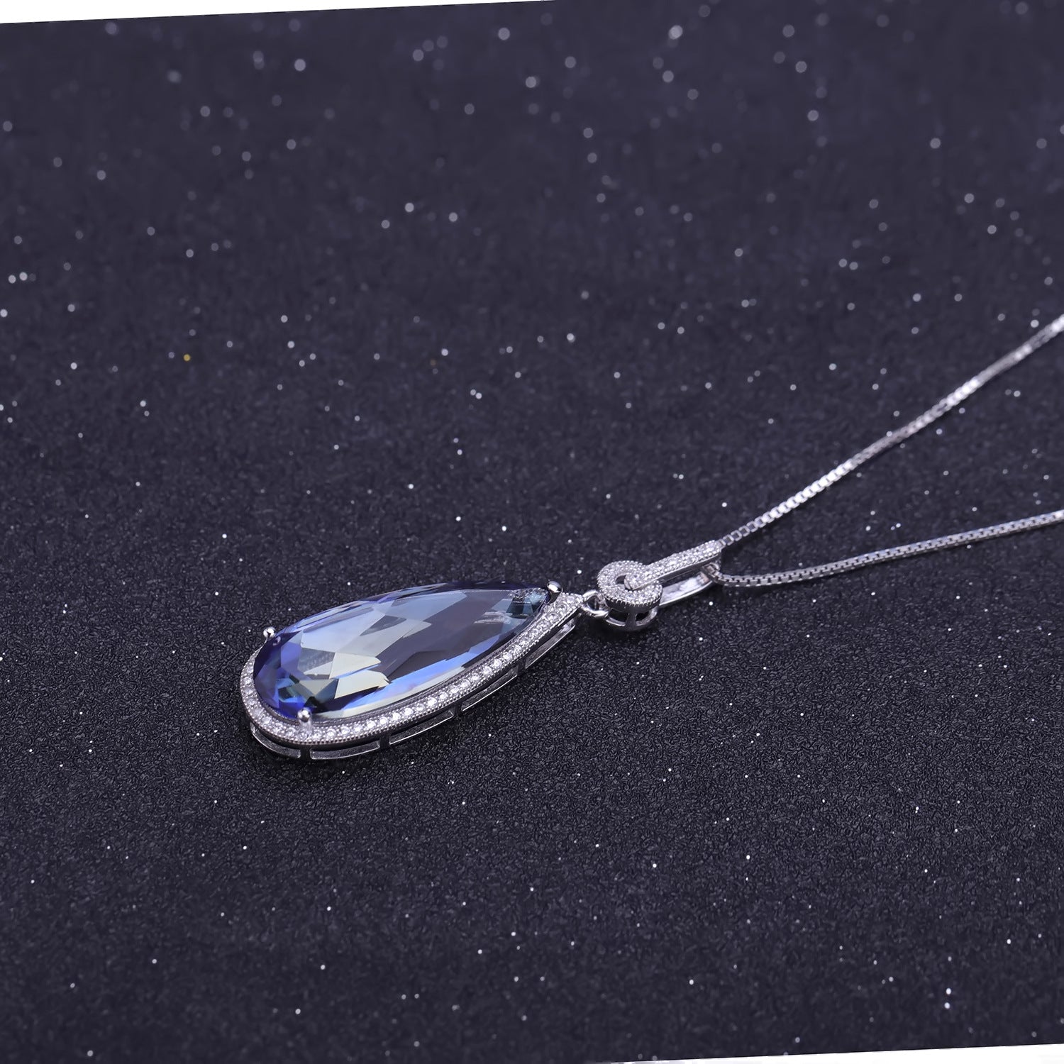 Europen Retro Temperament Luxury Jewelry Inlaid Natural Crystal Soleste Halo Water Droplet Pendant Sterling Silver Necklace for Women