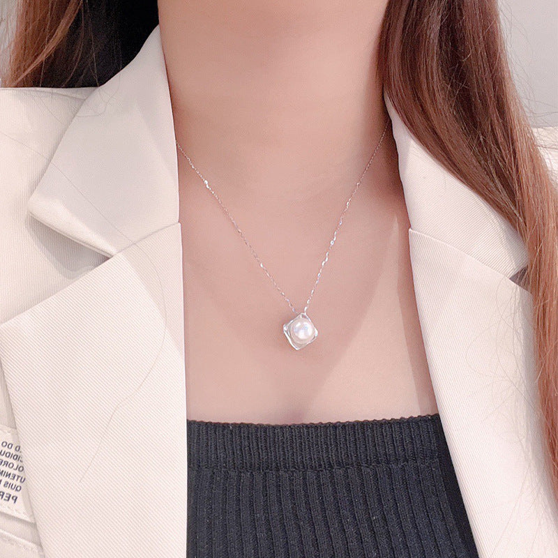 Round Natural Pearl Square Pendant Silver Necklace for Women