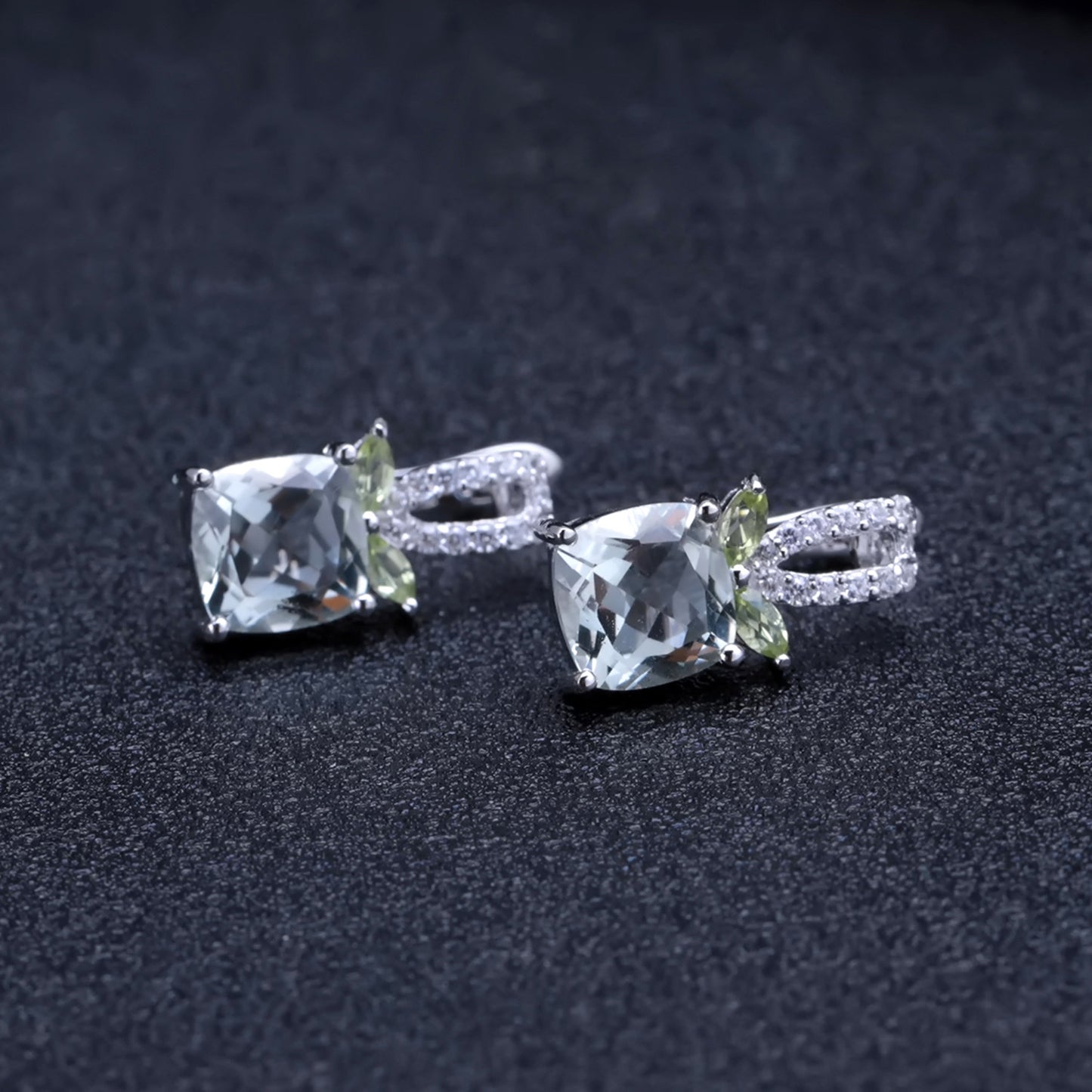 Fashion Luxurious Design Inlaid Natural Green Crystal Square Silver Studs Earrings for Women