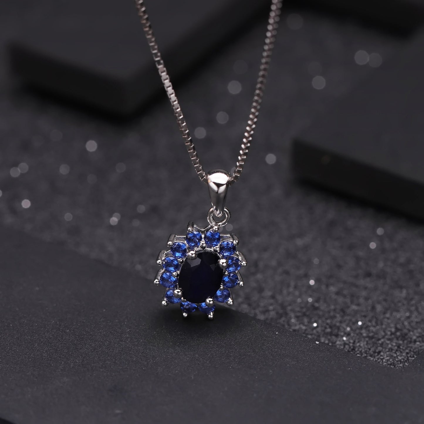 European Design Inlaid Sapphire Pendant Silver Necklace for Women