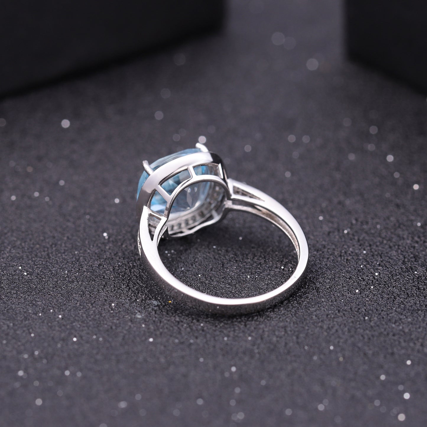 Natural Topaz 10 * 10mm Square Soleste Halo Silver Ring for Women