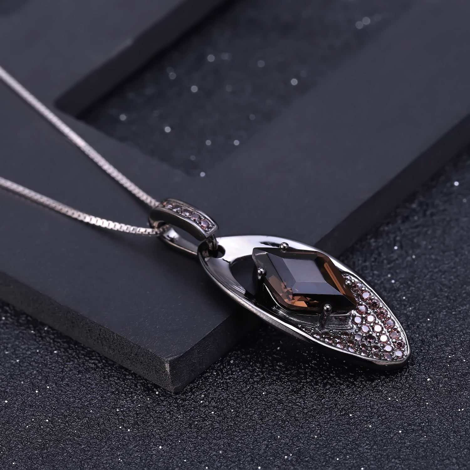 Italian Original Design Natural Tea Crystal Jewelry Pendant Silver Necklace for Women