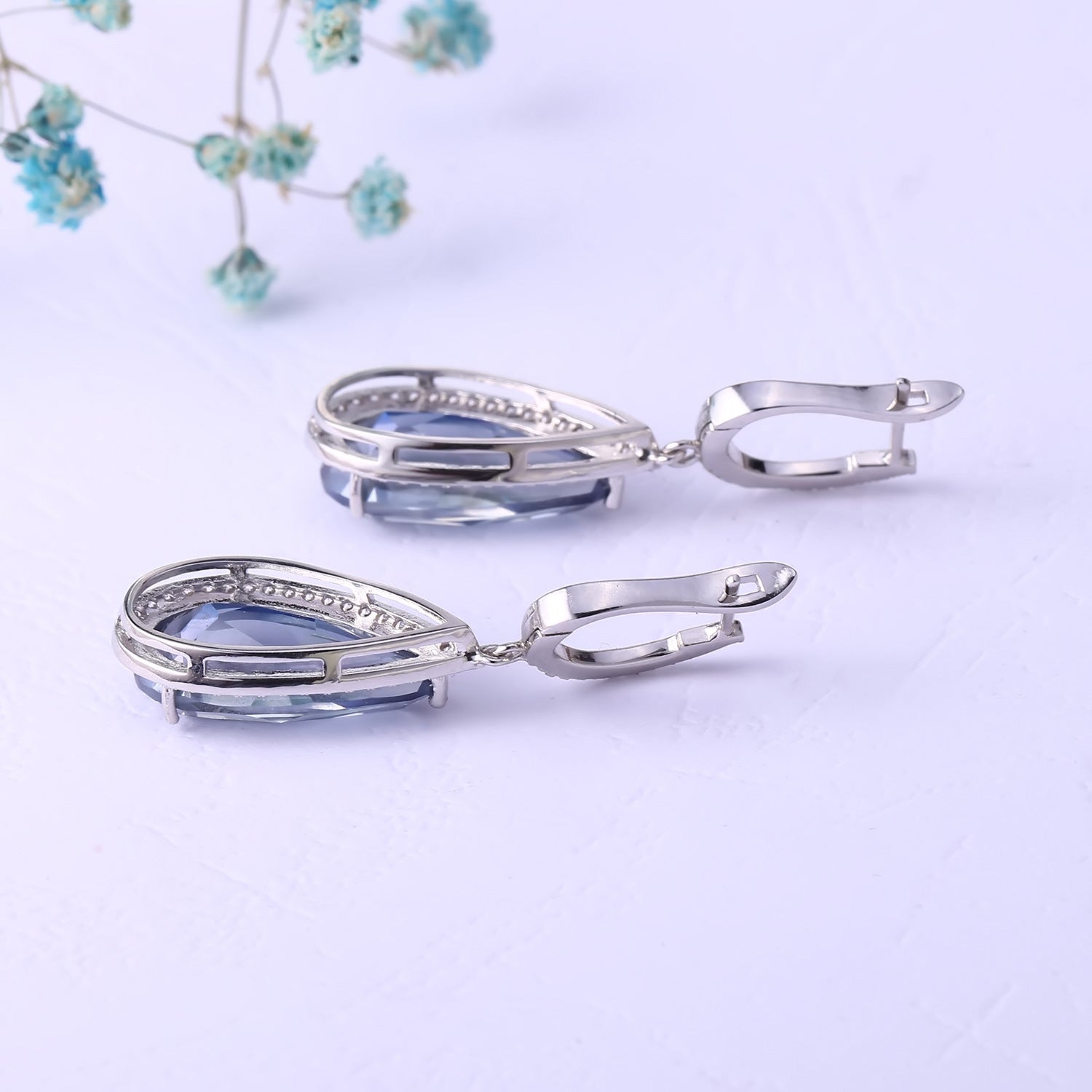 Fashion Luxury Style Inlaid Crystal Classic Soleste Halo Pear Shape Silver Drop Earrings for Women