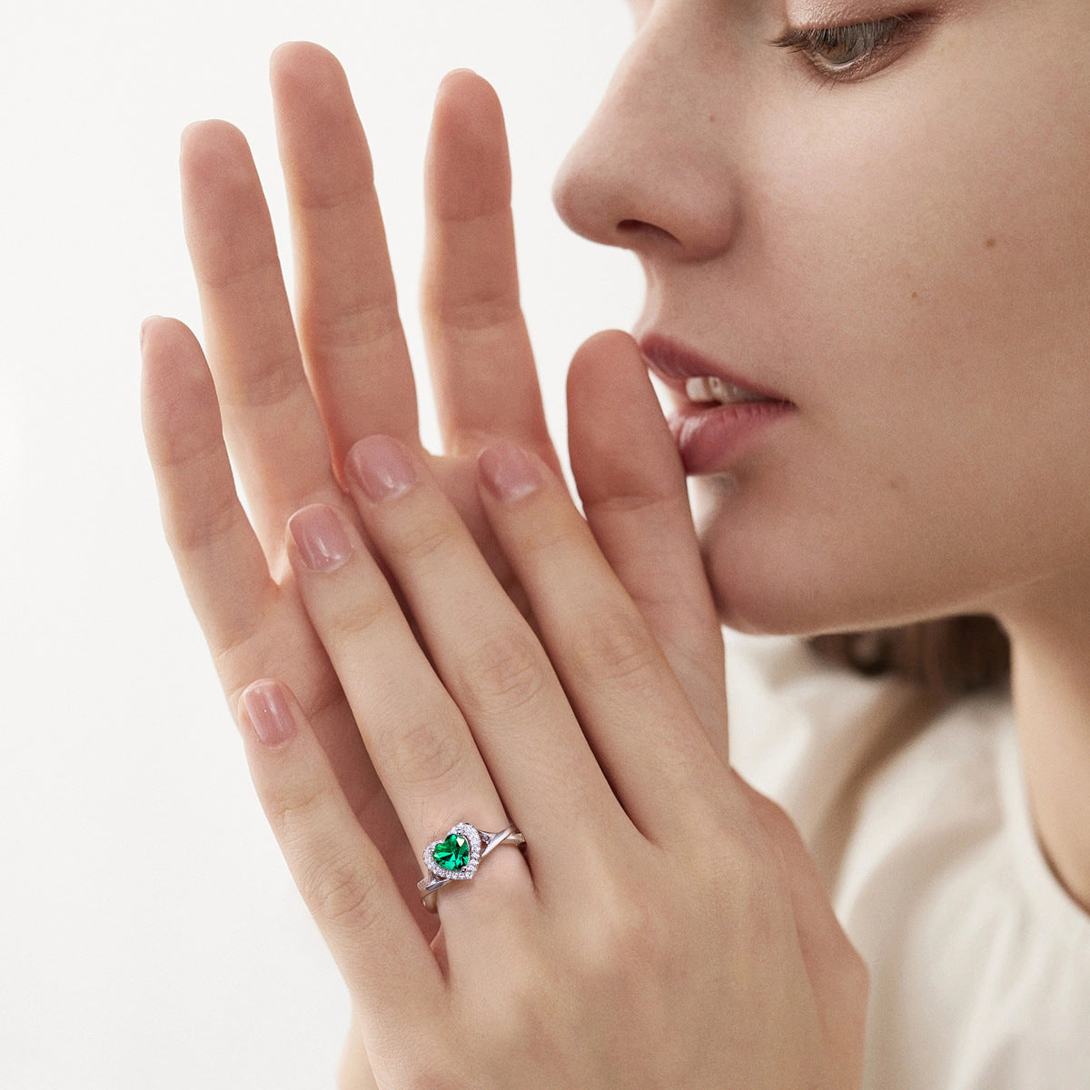 Heart-shape Colourful Zircon Soleste Halo Split Shank Silver Ring for Women