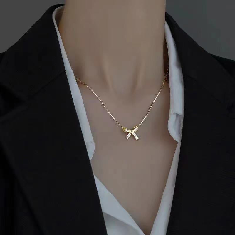 (Two Colours) White Zircon Simplicity Bowknot Pendants Collarbone Necklace for Women