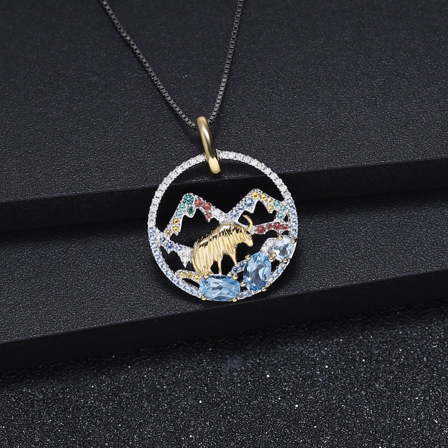 Premium Sense Animal Element Design Natural Style Garnet  Pendant Silver Necklace for Women