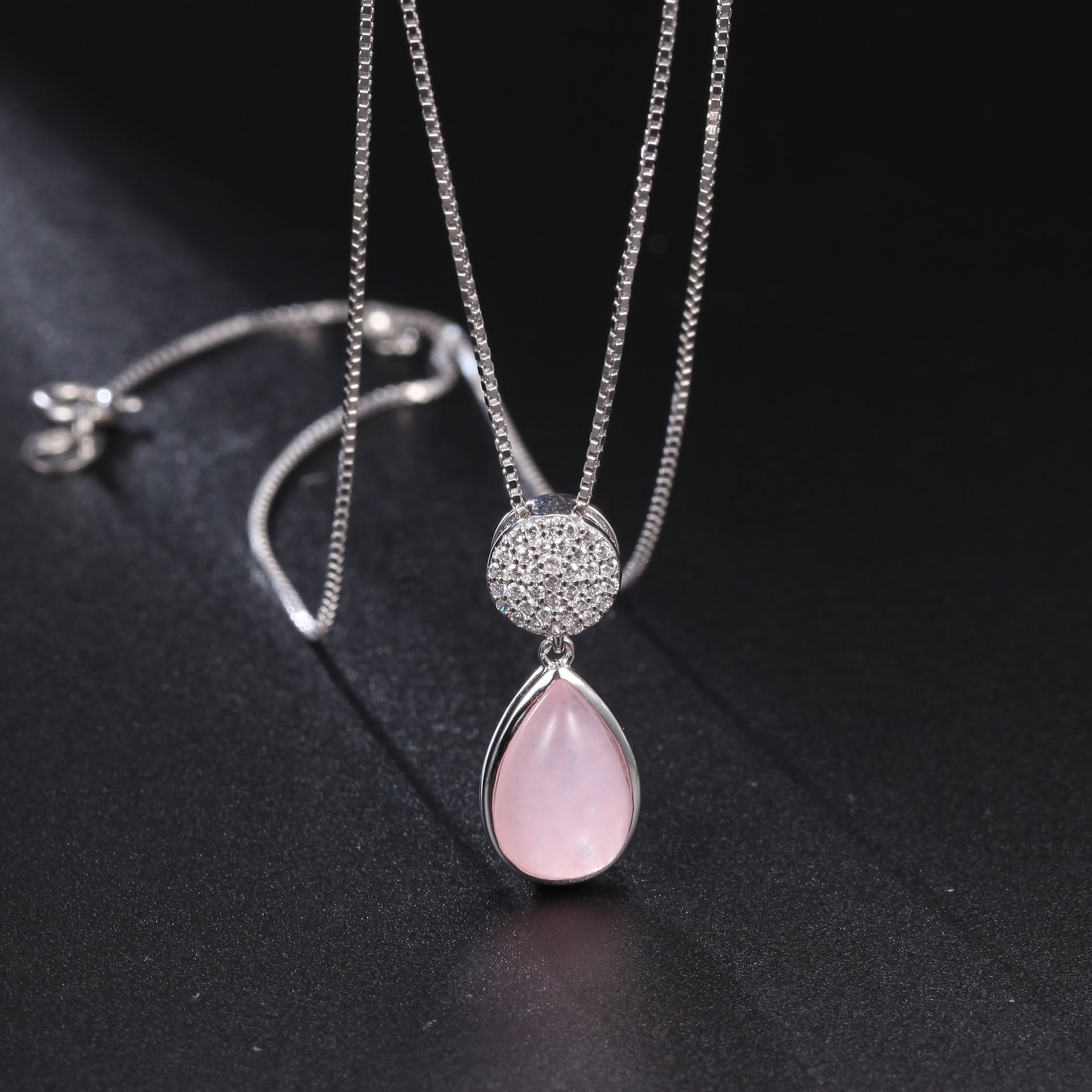 French Romantic Luxury Style Inlaid Pink Crystal Pear Drop Pendant Silver Necklace for Women