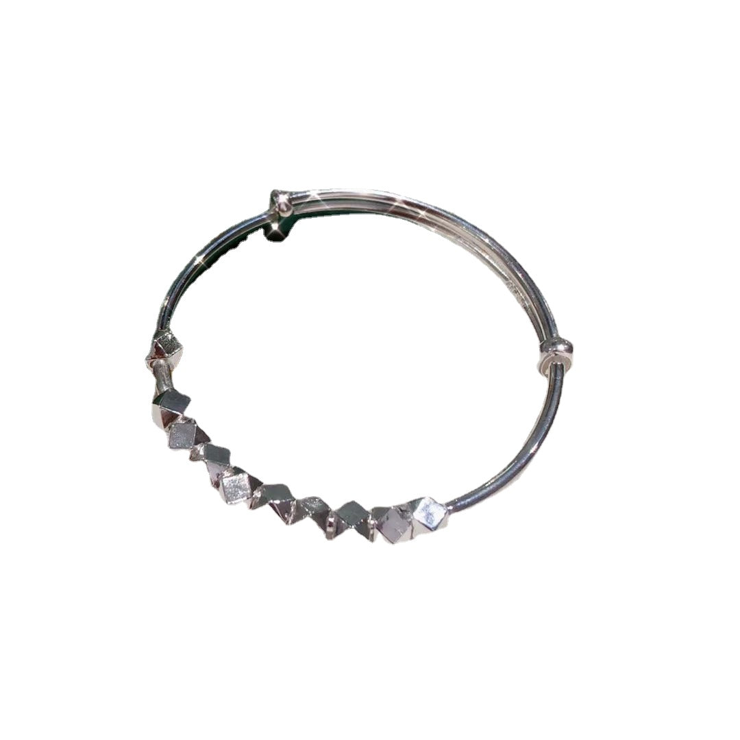 Rotatable Fragmented Beading Silver Bracelet for Women