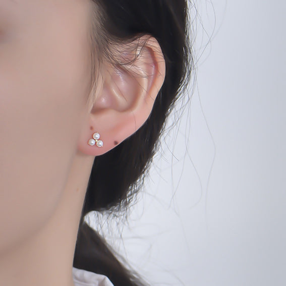 Daily Style Pearl Silver Studs Earrings for Women