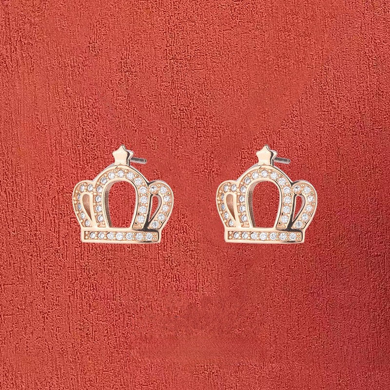 Zircon Hollow Crown Silver Studs Earrings for Women