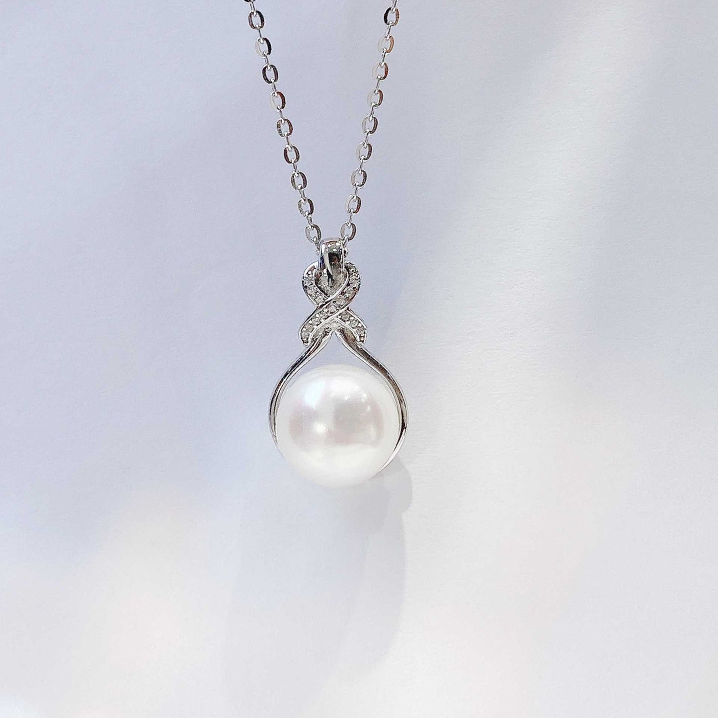 Round Natural Pearl with Zircon Rope Knot Pendant Silver Necklace for Women