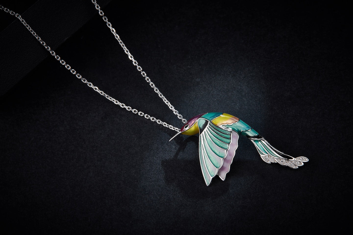 Green Hummingbirds Enamel Silver Necklace for Women