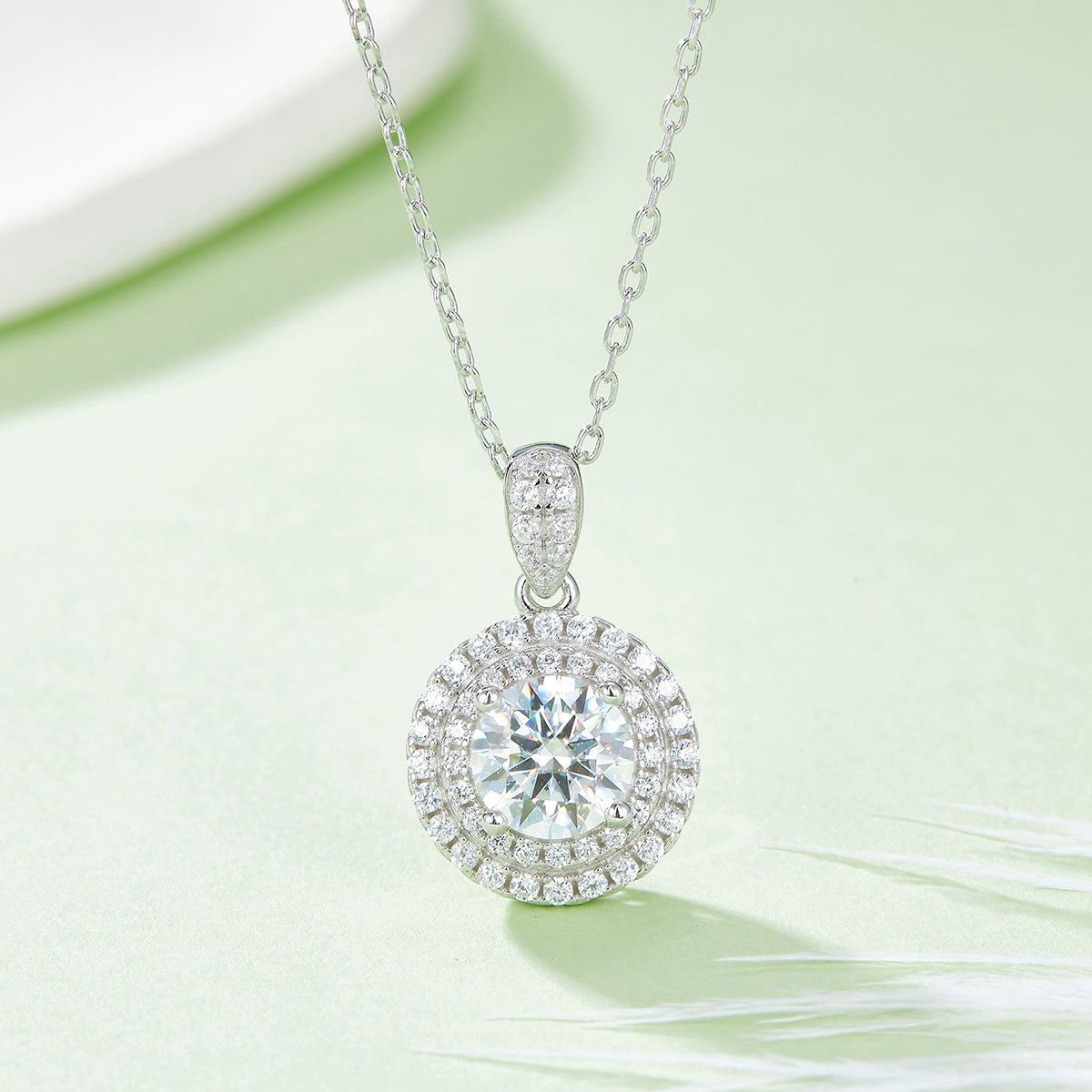 1.0CT Moissanite Round Cut Luxurious Soleste Halo Plated Platinum Necklace for Women