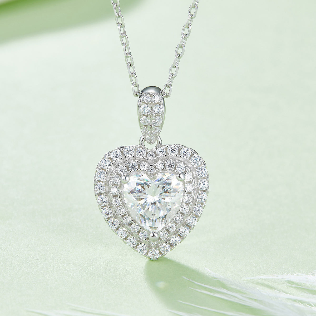 1.0CT Moissanite Heart-Shape Luxurious Soleste Halo Plated Platinum Necklace for Women