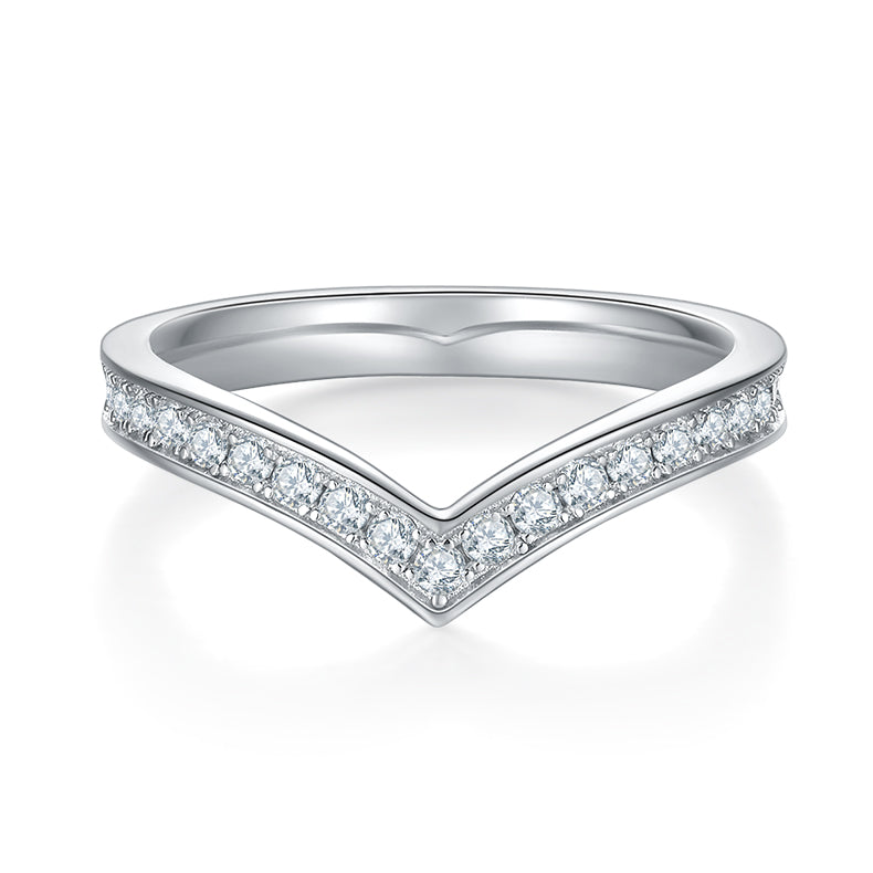 (0.6CT) Moissanite Full Eternity Band V-Shape Plated Platinum Ring for Women